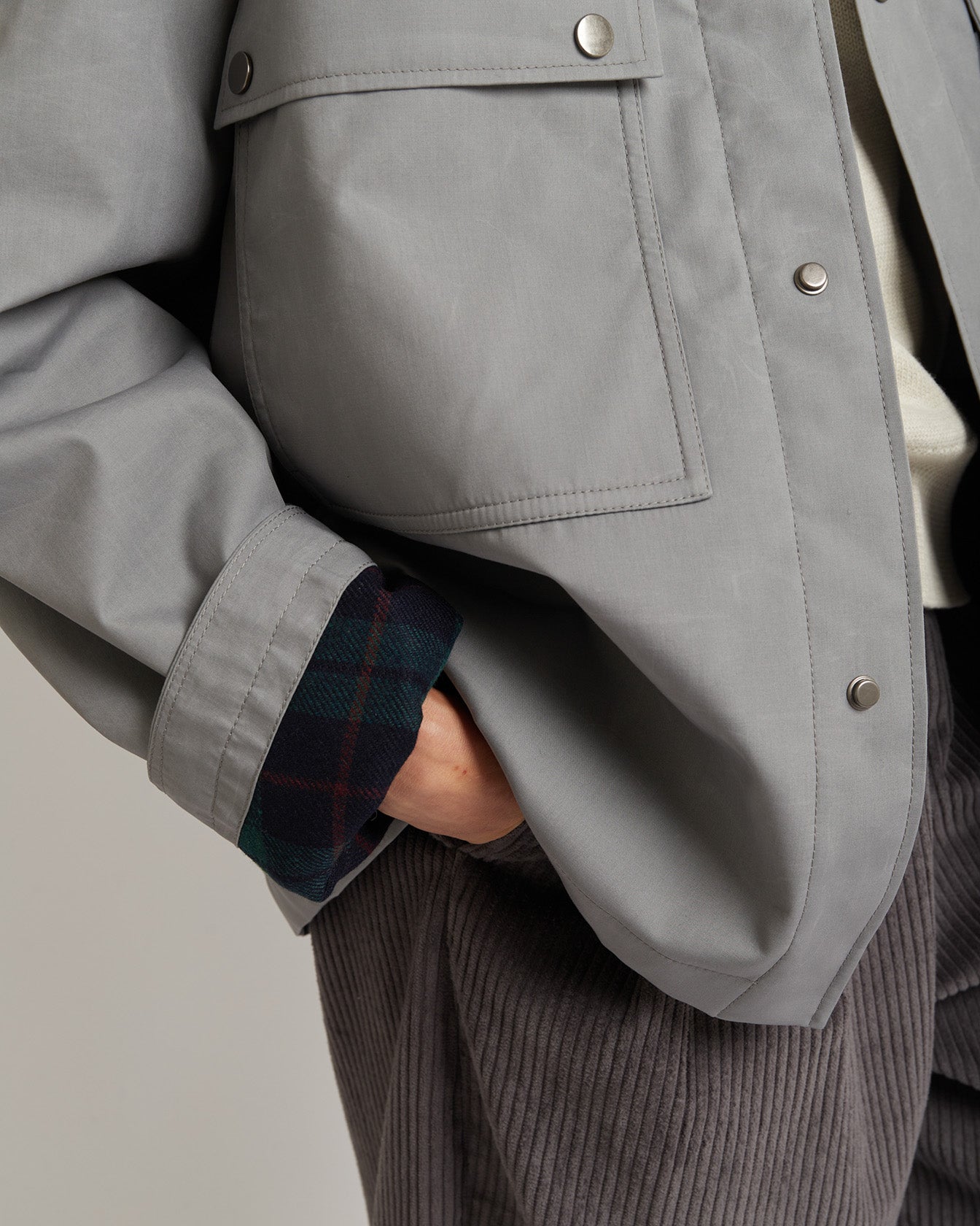 東京グレーの日本製ワークウェアジャケット