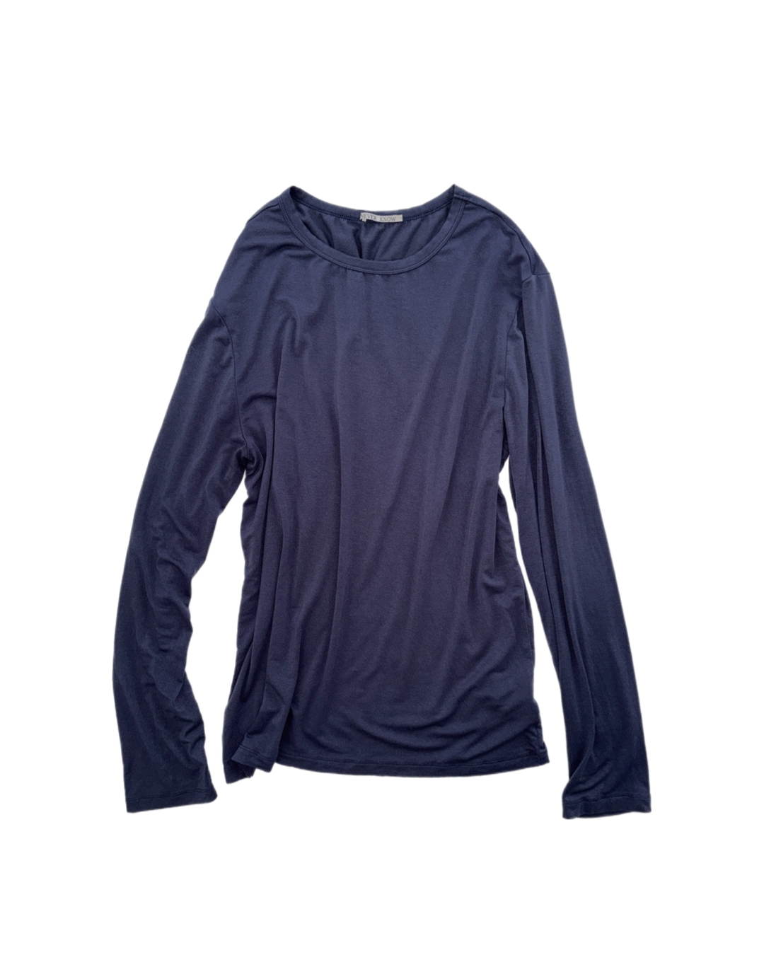 スモーキーネイビーのロングスリーブトップス
